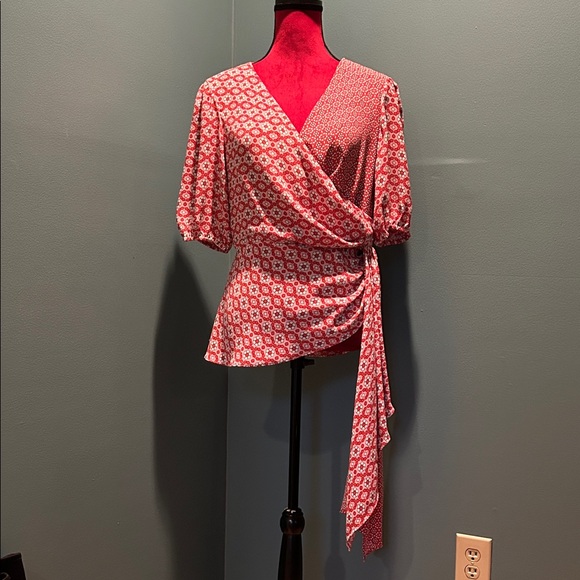 Sachin + Babi Tops - Sachin-Babi Elegant Red Wrap Top Size 8